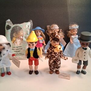 Madame Alexander Doll lot of 8